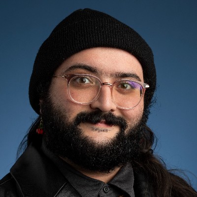 headshot of Astra Yatroussis